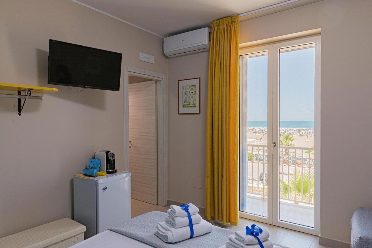 16Th Fad Rooms Маргерита-ді-Савоя Екстер'єр фото