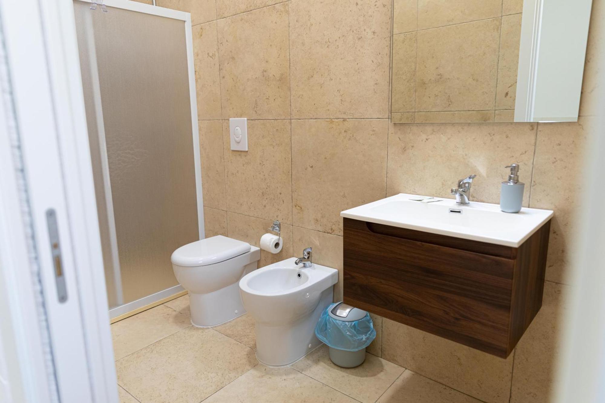 16Th Fad Rooms Маргерита-ді-Савоя Екстер'єр фото