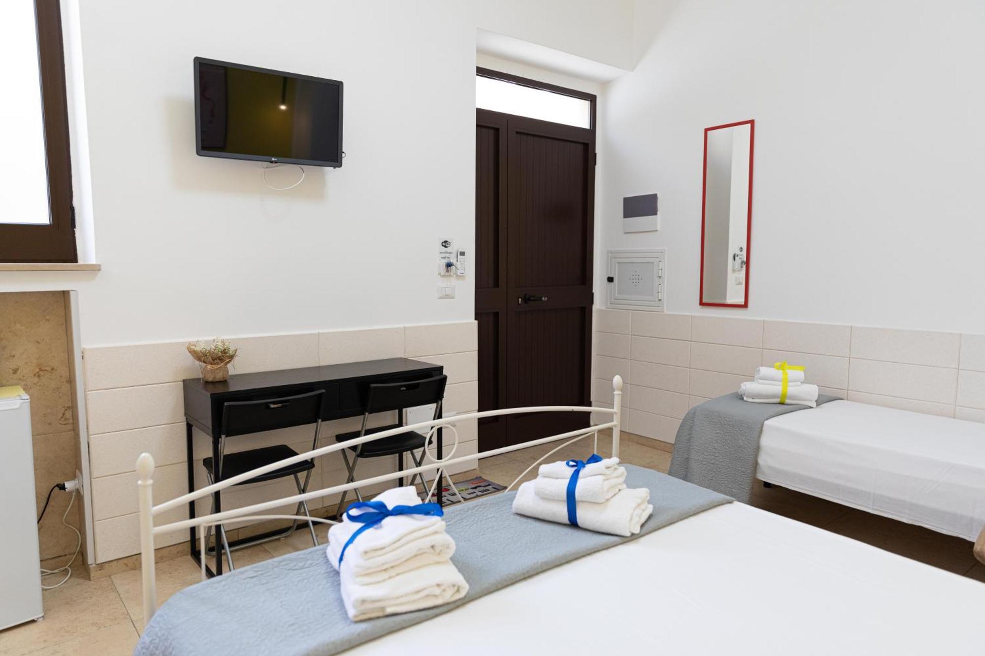 16Th Fad Rooms Маргерита-ді-Савоя Екстер'єр фото